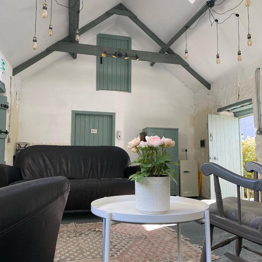 Duneden Belle Glamping Randalstown 외부 사진